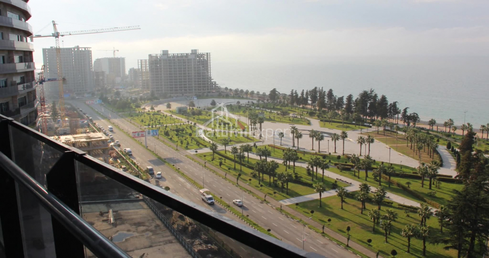 ბინა 75.86 კვ/მ - ლეხი და მარია კაჩინსკი, Batumi, საქართველო