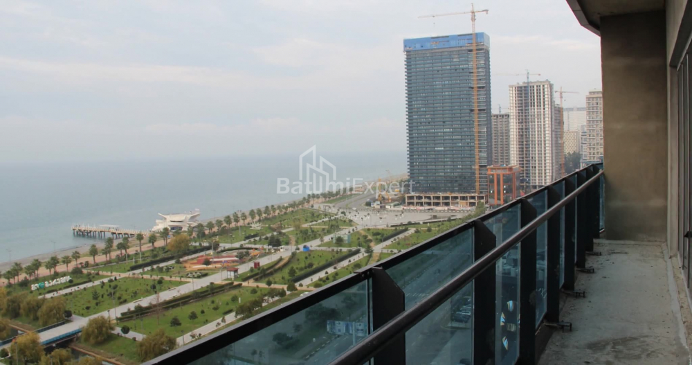 ბინა 75.86 კვ/მ - ლეხი და მარია კაჩინსკი, Batumi, საქართველო