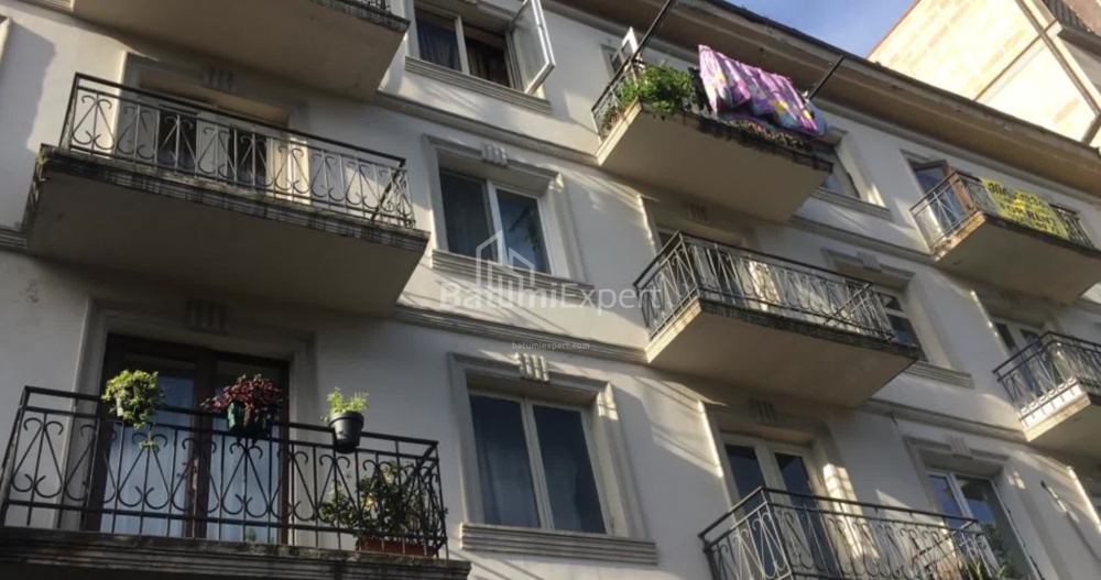 ბინა 70 კვ/მ - კონსტანტინე გამსახურდია, Batumi, საქართველო