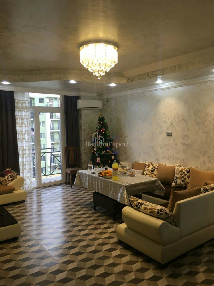 ბინა 110 კვ/მ - გალაკტიონ ტაბიძე, Batumi, საქართველო