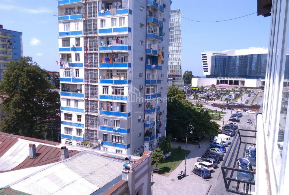 ბინა 55 კვ/მ - იურიევსკაია, Batumi, საქართველო