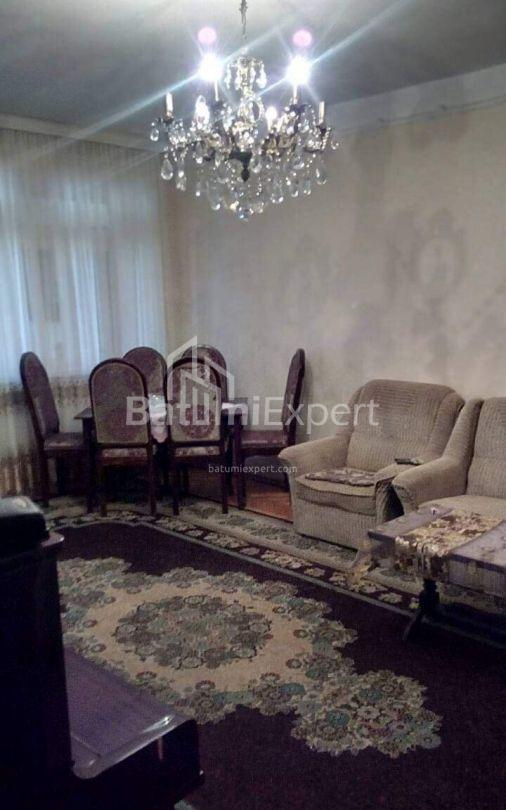 ბინა 100 კვ/მ - იურიევსკაია, Batumi, საქართველო