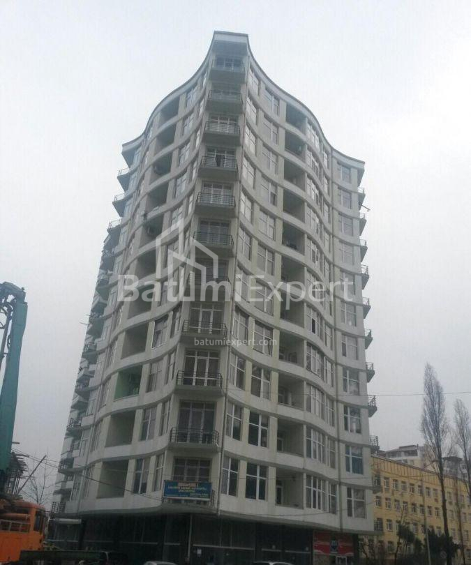ბინა 85 კვ/მ - შალვა ინასარიძე, Batumi, საქართველო