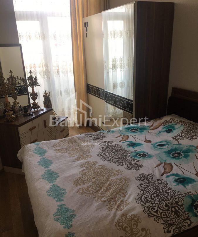 ბინა 86 კვ/მ - ალექსანდრა პუშკინი, Batumi, საქართველო
