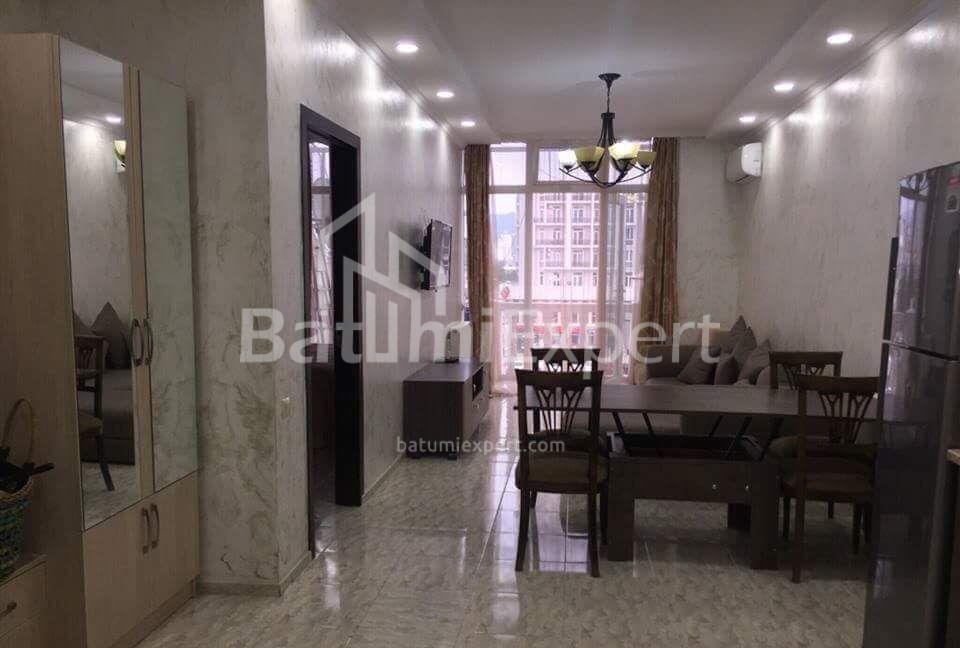 ბინა 57 კვ/მ - შერიფ ხიმშიაშვილი, Batumi, საქართველო