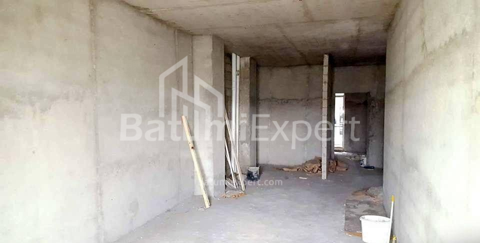 ბინა 92 კვ/მ - ვახტანგ გორგასალი, Batumi, საქართველო