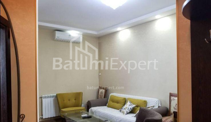 ბინა 60 კვ/მ - იურიევსკაია, Batumi, საქართველო