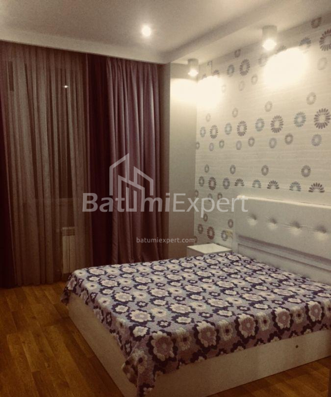 ბინა 152 კვ/მ - ზურაბა გორგილაძე, Batumi, საქართველო