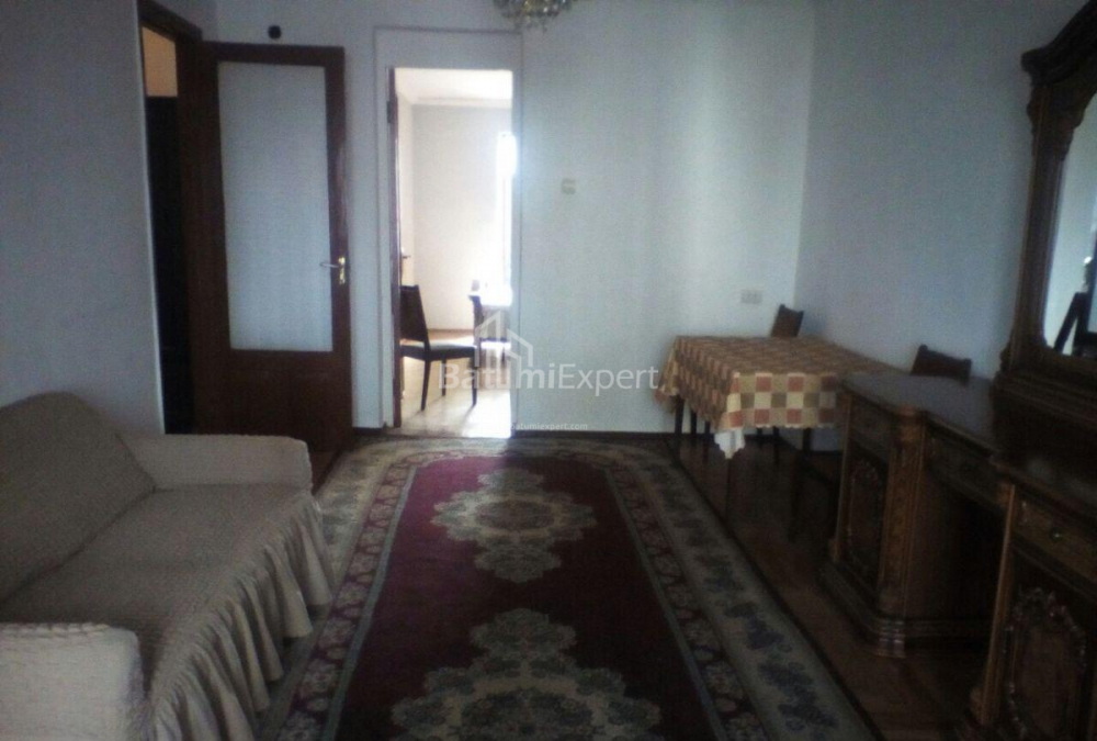 ბინა 70 კვ/მ - იურიევსკაია, Batumi, საქართველო