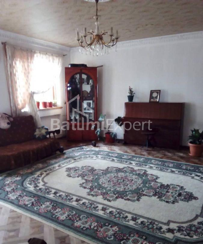 ბინა 140 კვ/მ - იურიევსკაია, Batumi, საქართველო