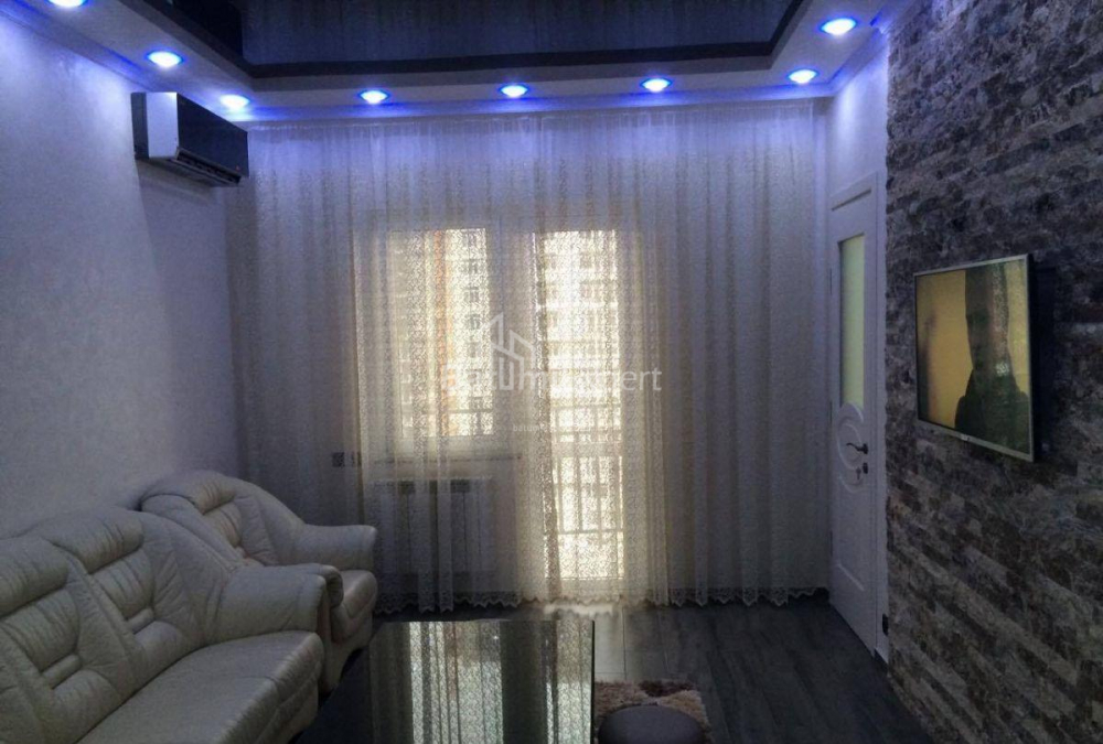 ბინა 50 კვ/მ - ივანე ჯავახიშვილი, Batumi, საქართველო