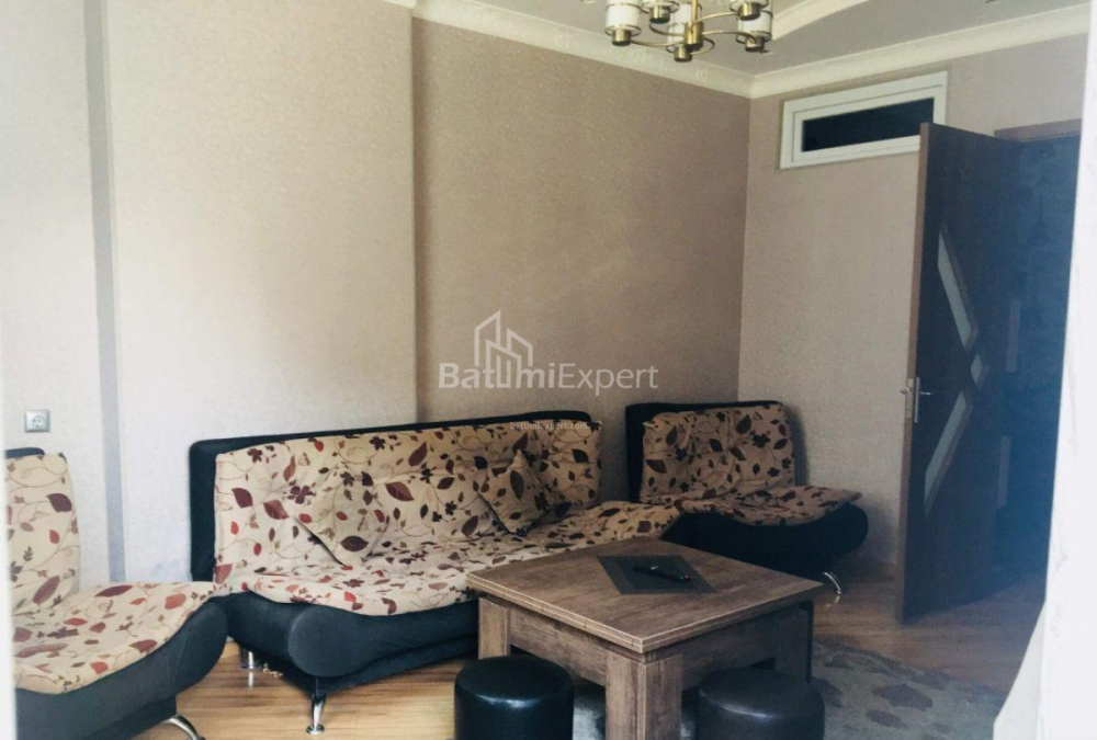 ბინა 58 კვ/მ - შერიფ ხიმშიაშვილი, Batumi, საქართველო