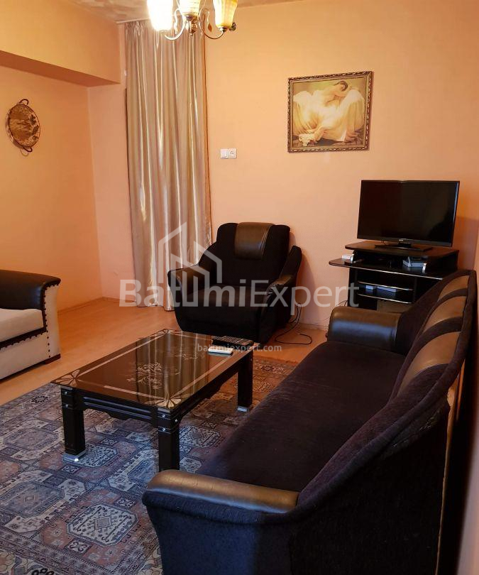 ბინა 60 კვ/მ - იურიევსკაია, Batumi, საქართველო