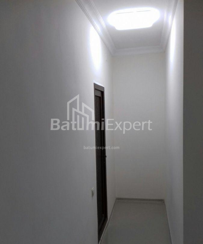 ბინა 37 კვ/მ - იურიევსკაია, Batumi, საქართველო
