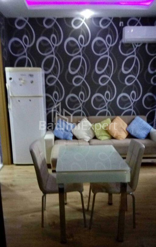 ბინა 32 კვ/მ - შერიფ ხიმშიაშვილი, Batumi, საქართველო