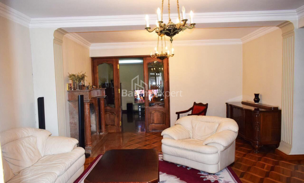 ბინა 120 კვ/მ - ზურაბა გორგილაძე, Batumi, საქართველო