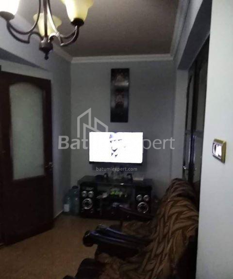 ბინა 74 კვ/მ - ივანე ჯავახიშვილი, Batumi, საქართველო