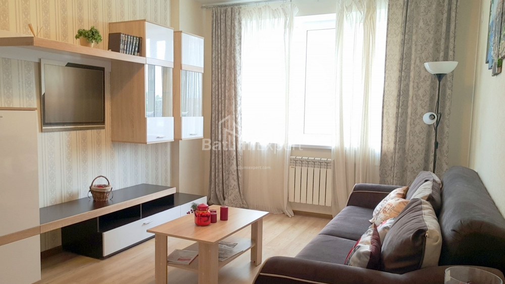 ბინა 100 კვ/მ - იურიევსკაია, Batumi, საქართველო