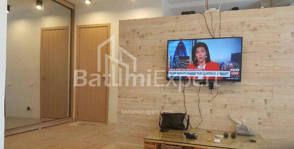 ბინა 62 კვ/მ - ვახტანგ გორგასალი, Batumi, საქართველო