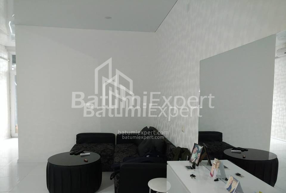 ბინა 40 კვ/მ - ტბელ-აბუსერიძე, Batumi, საქართველო