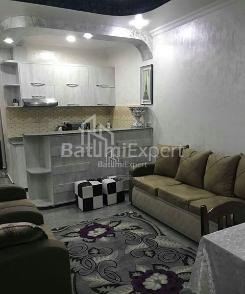 ბინა 50 კვ/მ - ნიკო ფიროსმანი, Batumi, საქართველო