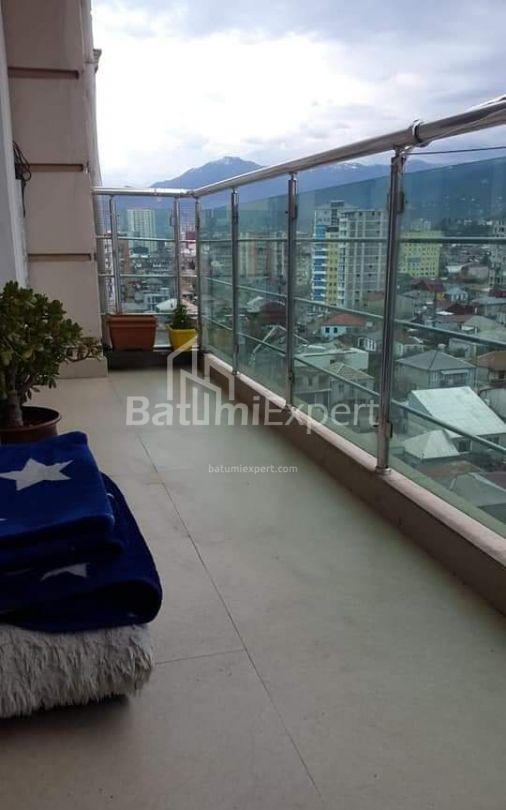 ბინა 75 კვ/მ - ხაიდარა აბაშიძე, Batumi, საქართველო