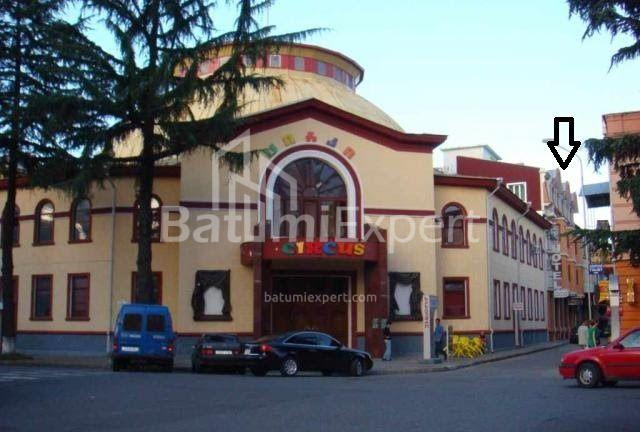 ბინა 107 კვ/მ - იურიევსკაია, Batumi, საქართველო
