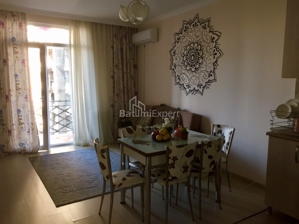 ბინა 50 კვ/მ - სელიმა ხიმშიაშვილი, Batumi, საქართველო
