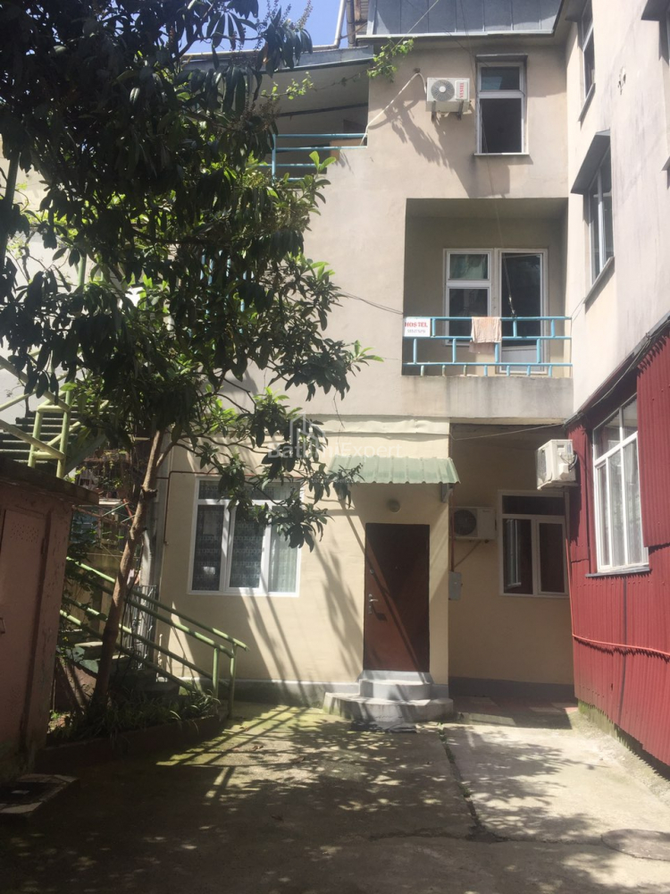 კერძო სახლი 80 კვ/მ - რუსთაველი, Batumi, საქართველო