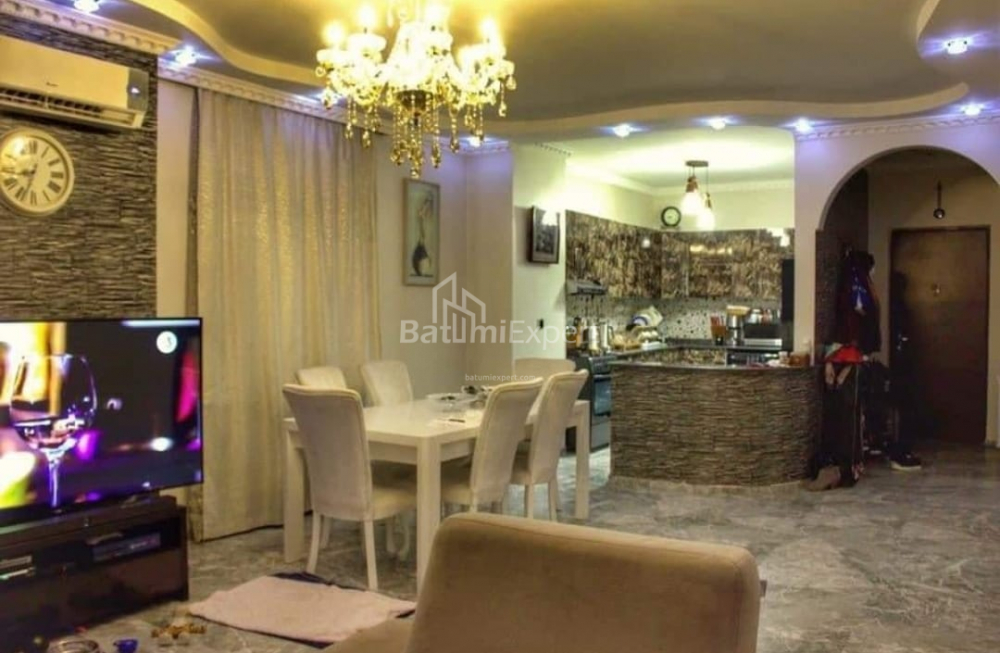 ბინა 120 კვ/მ - ილია ჭავჭავაძე, Batumi, საქართველო