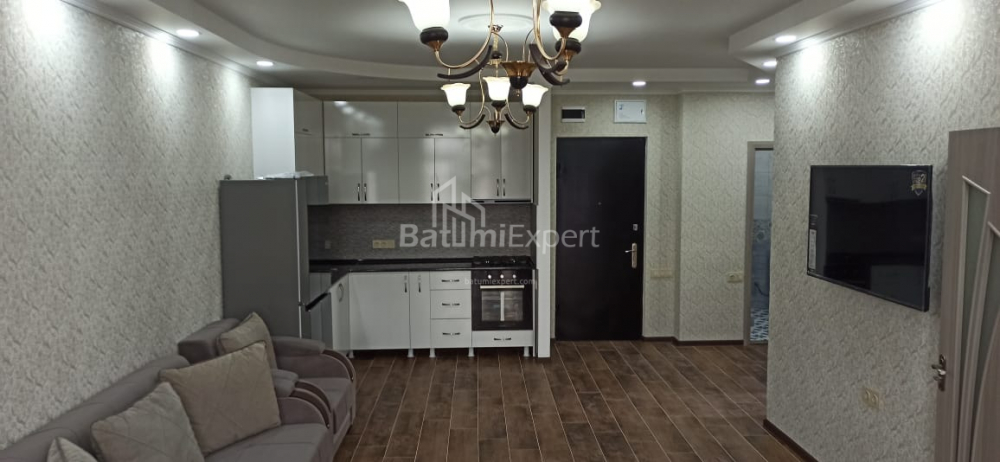 ბინა 80 კვ/მ - ტბელ-აბუსერიძე, Batumi, საქართველო