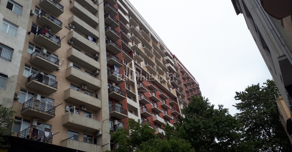 ბინა 50 კვ/მ - სელიმა ხიმშიაშვილი, Batumi, საქართველო