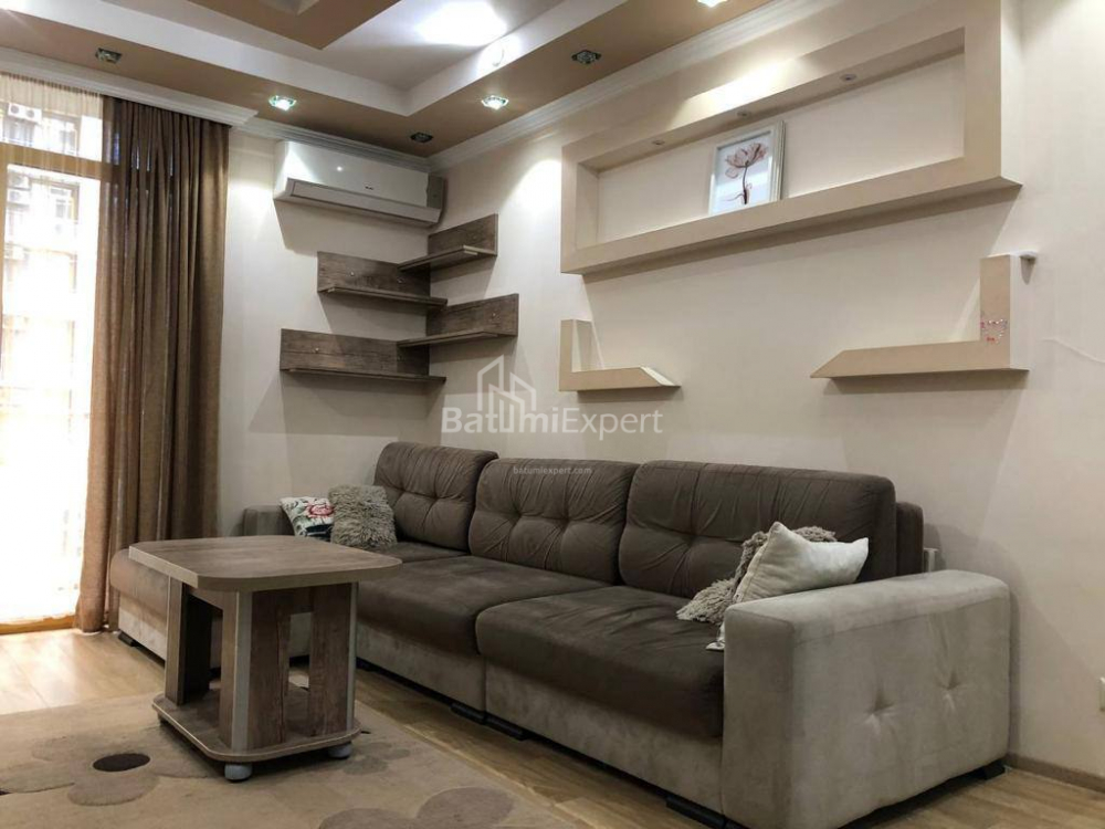 ბინა 57 კვ/მ - იუსუფ კობალაძე, Batumi, საქართველო