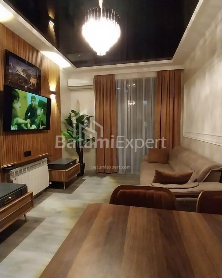 ბინა 51 კვ/მ - ნიკო ფიროსმანი, Batumi, საქართველო