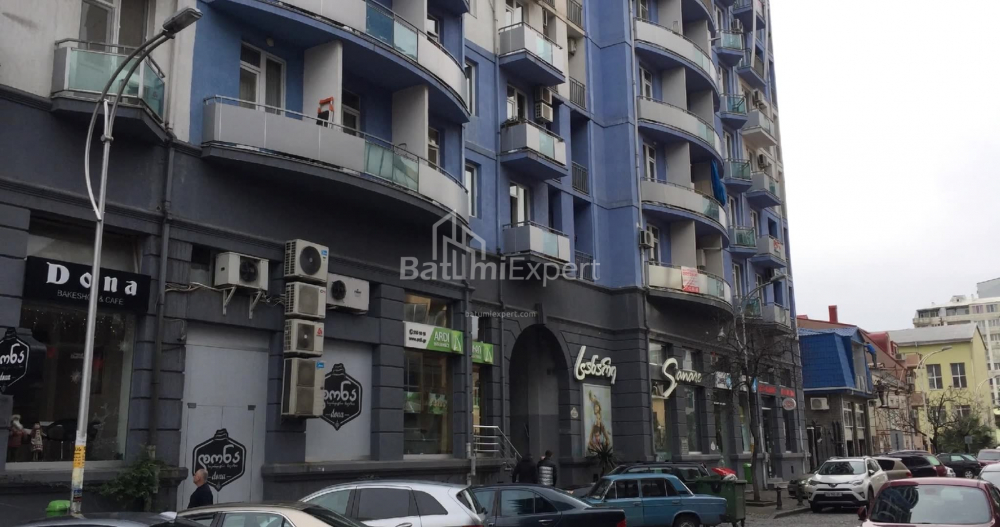 ბინა 154 კვ/მ - მეფე ფარნავაზ, Batumi, საქართველო