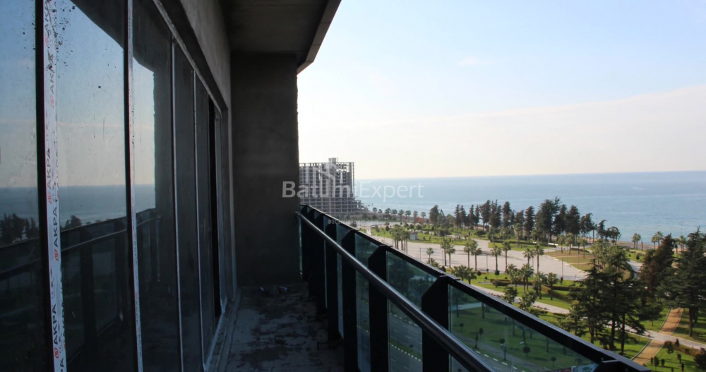 ბინა 75.75 კვ/მ - ლეხი და მარია კაჩინსკი, Batumi, საქართველო