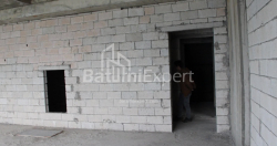 ბინა 2-ოთახი 75.9 კვ.მ - ლეხი და მარია კაჩინსკი, Batumi