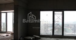 ბინა 89.38 კვ/მ - ლეხი და მარია კაჩინსკი, Batumi, საქართველო