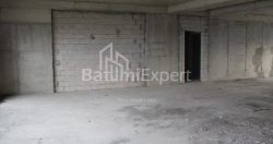 ბინა 173 კვ/მ - ლეხი და მარია კაჩინსკი, Batumi, საქართველო