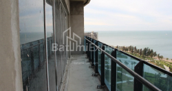 ბინა 75.89 კვ/მ - ლეხი და მარია კაჩინსკი, Batumi, საქართველო