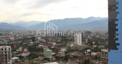 ბინა 2-ოთახი 63.6 კვ.მ - ლეხი და მარია კაჩინსკი, Batumi