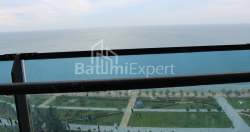 ბინა 76.07 კვ/მ - ლეხი და მარია კაჩინსკი, Batumi, საქართველო