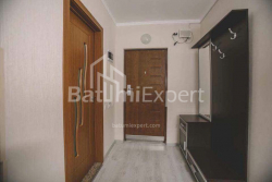 ბინა 47 კვ/მ - შერიფ ხიმშიაშვილი, Batumi, საქართველო