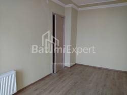 ბინა 72 კვ/მ - პეტრა მელიქიშვილი, Batumi, საქართველო