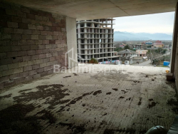 ბინა 43.18 კვ/მ - ლეხი და მარია კაჩინსკი, Batumi, საქართველო