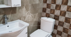 ბინა 2-ოთახი 46.4 კვ.მ - ლუკი ასათიანი, Batumi