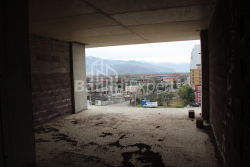 ბინა 2-ოთახი 38.5 კვ.მ - ლეხი და მარია კაჩინსკი, Batumi