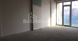 ბინა 47.65 კვ/მ - ლეხი და მარია კაჩინსკი, Batumi, საქართველო