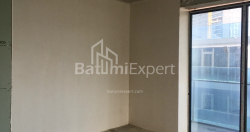 ბინა 1-ოთახი 50.7 კვ.მ - ლეხი და მარია კაჩინსკი, Batumi