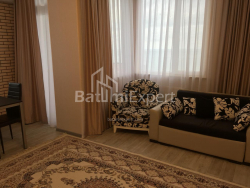 ბინა 52 კვ/მ - შერიფ ხიმშიაშვილი, Batumi, საქართველო